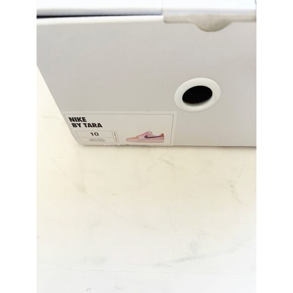 Nike Women's Made By You Custom Air Force One Size 11 Tennis Shoe Sneaker - Picture 7 of 7